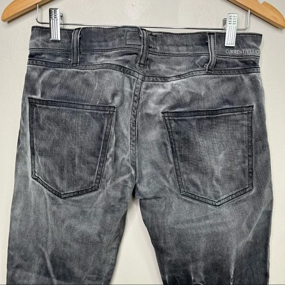 Current/Elliot The Skinny Bleach Out Destroy Jean Capri Ankle Cropped Size 25 - Picture 5 of 9
